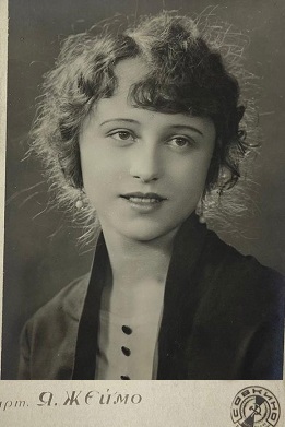 ����� ����� ���